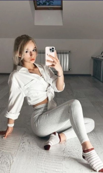 Юля